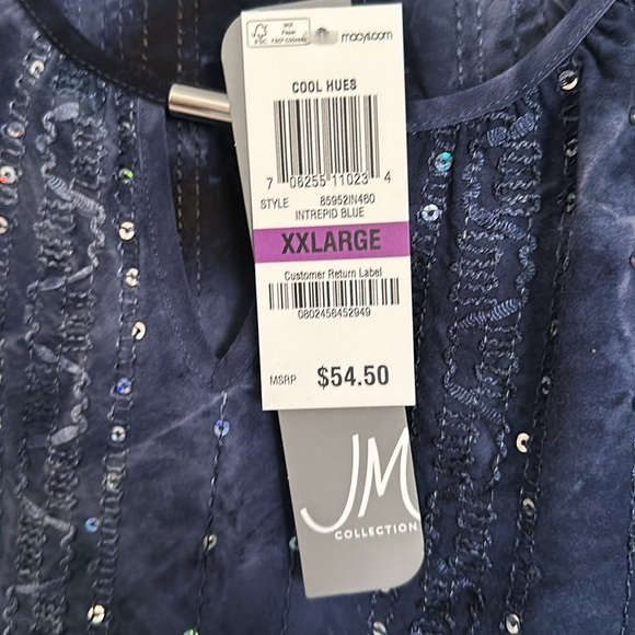 Beautiful sequence top - Picture 4 of 8